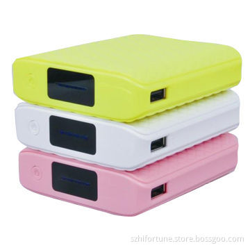 Power Bank, Ideal for Business Trip, Traveling and Long Distance Journey